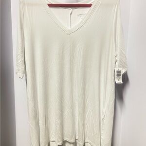 Torrid White Oversized Relaxed Short Sleeve Tee